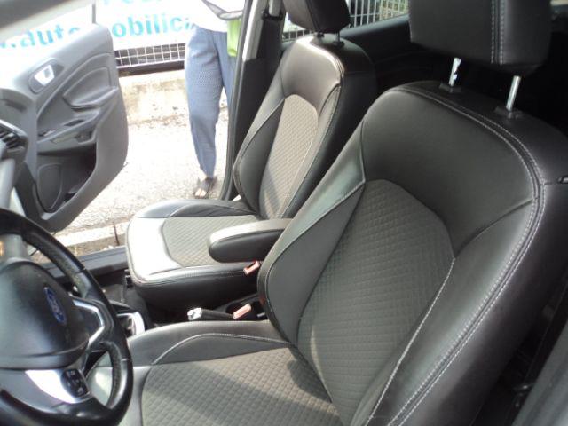 FORD EcoSport usata, con Controllo automatico clima