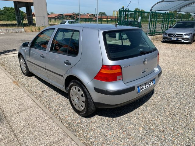 VOLKSWAGEN Golf usata, con Airbag laterali