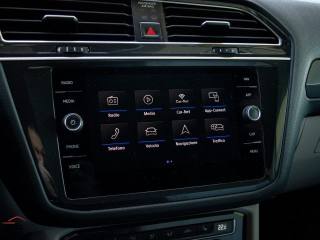 VOLKSWAGEN Tiguan Allspace usata, con Airbag testa