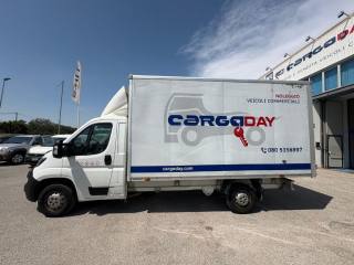 PEUGEOT Boxer usata, con Airbag