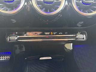 MERCEDES-BENZ A 180 usata, con Frenata d