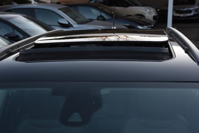 JEEP Compass usata, con Alzacristalli elettrici