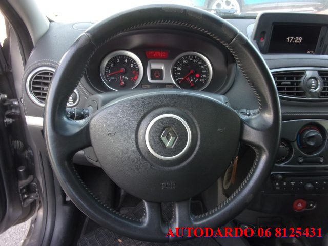 RENAULT Clio usata 14