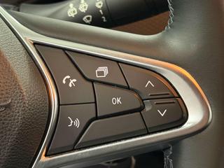 RENAULT Clio usata, con Sensore di luce