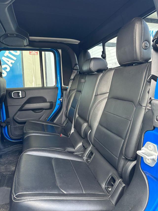 JEEP Gladiator usata, con Touch screen