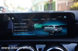 MERCEDES-BENZ A 200 usata, con Fari LED