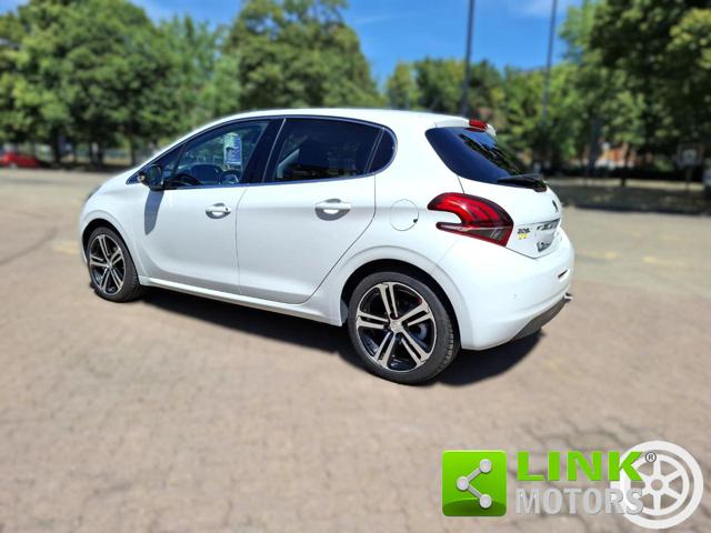 PEUGEOT 208 usata, con Airbag Passeggero
