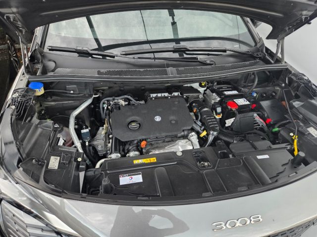 PEUGEOT 3008 usata, con Sedile posteriore sdoppiato