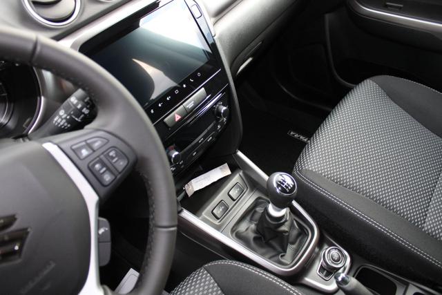 SUZUKI Vitara usata, con Controllo automatico clima