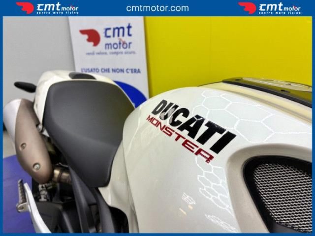 DUCATI Monster 696 usata 11