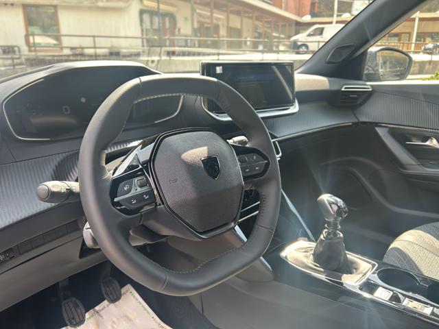 PEUGEOT 2008 usata, con Controllo automatico clima