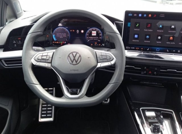 VOLKSWAGEN Golf usata, con Cruise Control