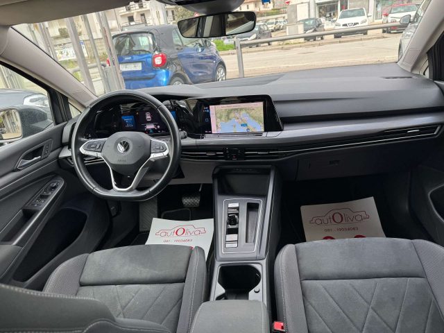 VOLKSWAGEN Golf usata, con Autoradio