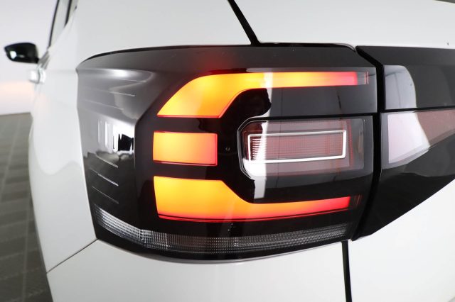 VOLKSWAGEN T-Cross usata 8