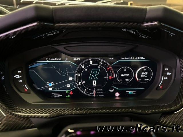 LAMBORGHINI Urus usata, con Boardcomputer