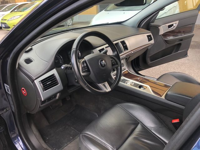 JAGUAR XF usata, con Controllo trazione