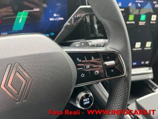 RENAULT Austral usata, con USB