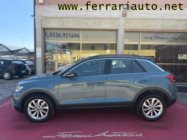 VOLKSWAGEN T-Roc usata, con Alzacristalli elettrici