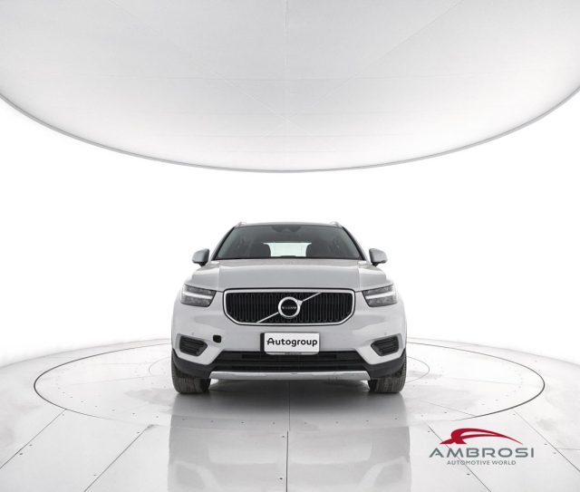 VOLVO XC40 usata 4