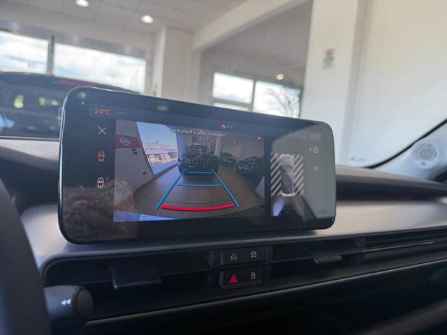 JEEP Avenger usata, con Controllo automatico clima