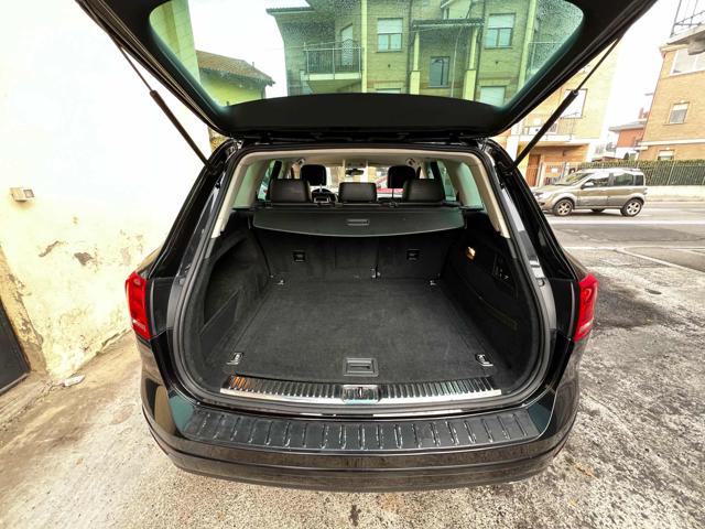 VOLKSWAGEN Touareg usata, con Climatizzatore