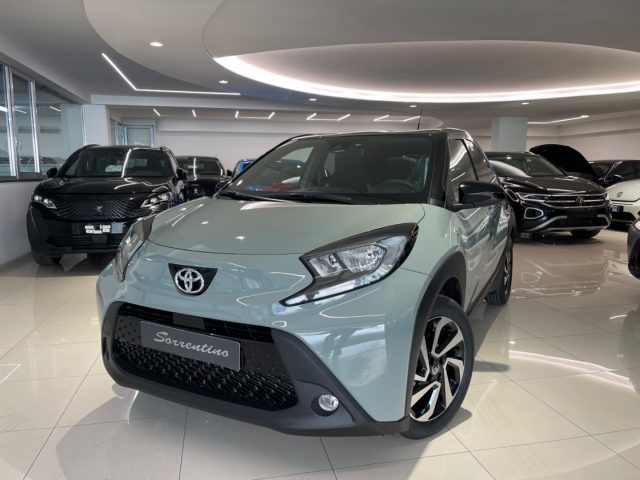 TOYOTA Aygo X usata, con Autoradio