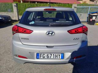 HYUNDAI i20 usata, con Chiusura centralizzata