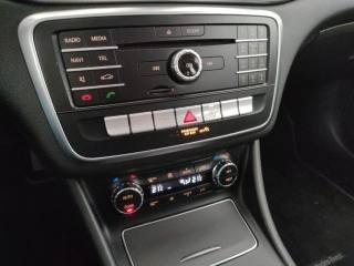 MERCEDES-BENZ GLA 180 usata, con Volante in pelle