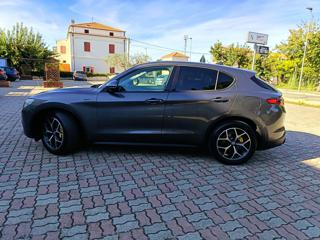 ALFA ROMEO Stelvio usata, con Cerchi in lega