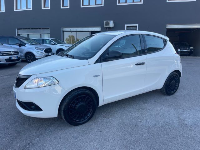 LANCIA Ypsilon usata 2