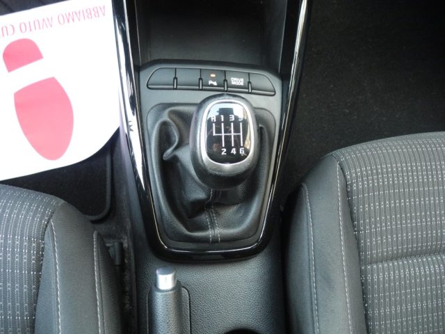 KIA Stonic usata, con Isofix