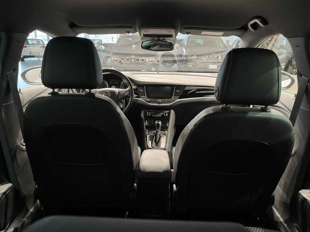 OPEL Astra usata, con Sistema di navigazione