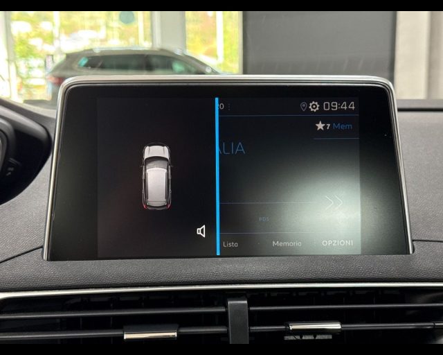 PEUGEOT 3008 usata, con Sedile posteriore sdoppiato
