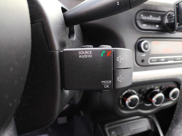 RENAULT Twingo usata 13