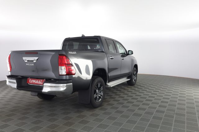 TOYOTA Hilux usata 3