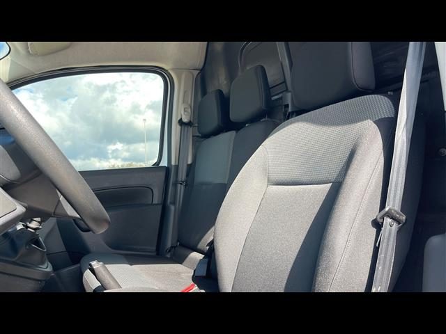 RENAULT Kangoo usata, con Lettore CD