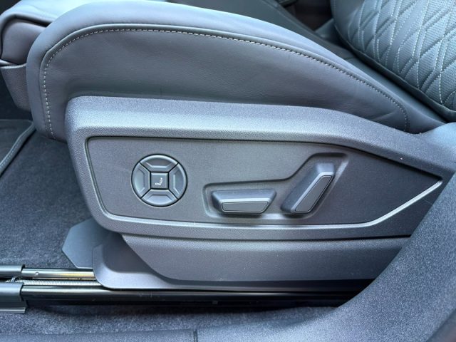 AUDI Q5 usata, con Sedili riscaldati