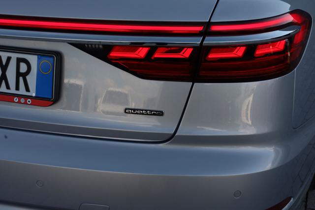 AUDI A8 usata, con Volante in pelle