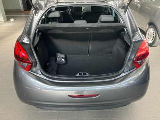 PEUGEOT 208 usata, con Autoradio