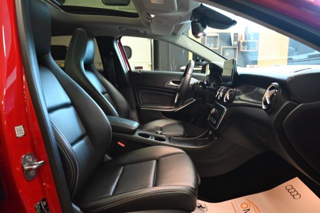 MERCEDES-BENZ GLA 200 usata 34