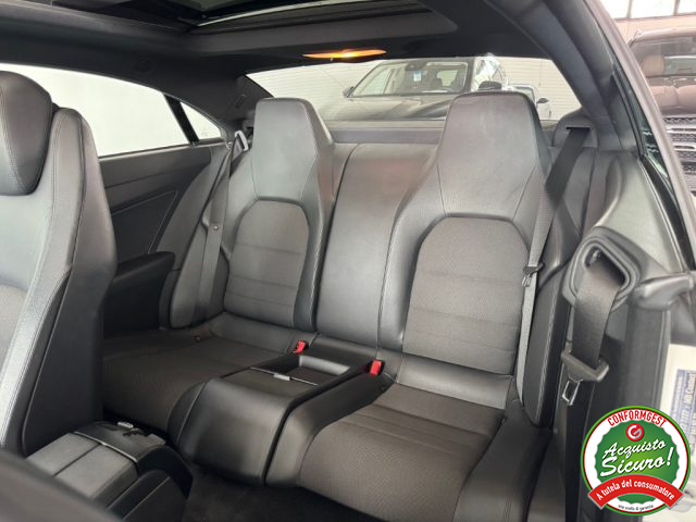 MERCEDES-BENZ E 220 usata, con Cerchi in lega
