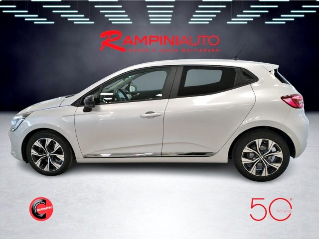 RENAULT Clio usata 11