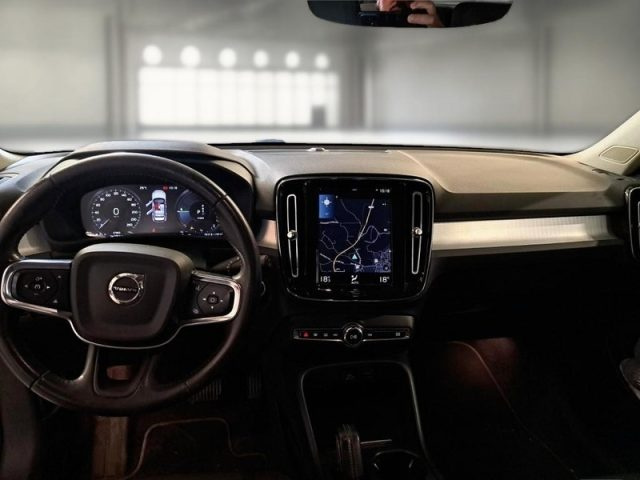 VOLVO XC40 usata, con Cerchi in lega