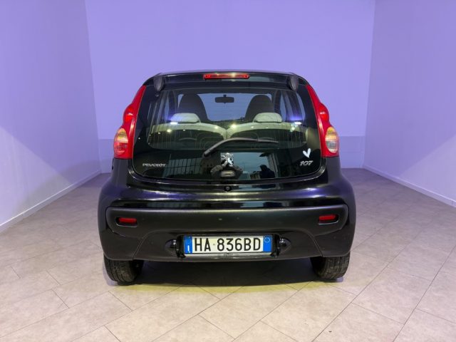 PEUGEOT 107 usata 6