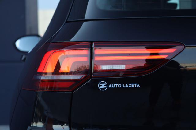 VOLKSWAGEN Golf usata, con Hill holder