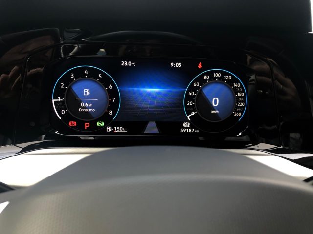 VOLKSWAGEN Golf usata, con Cruise Control