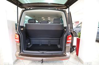 VOLKSWAGEN Multivan usata, con Sistema di navigazione