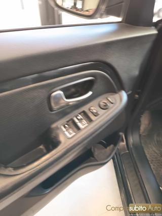 KIA Carens usata, con Bluetooth