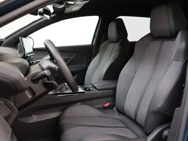 PEUGEOT 3008 usata, con Climatizzatore