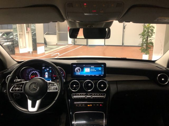 MERCEDES-BENZ C 220 usata, con Bracciolo